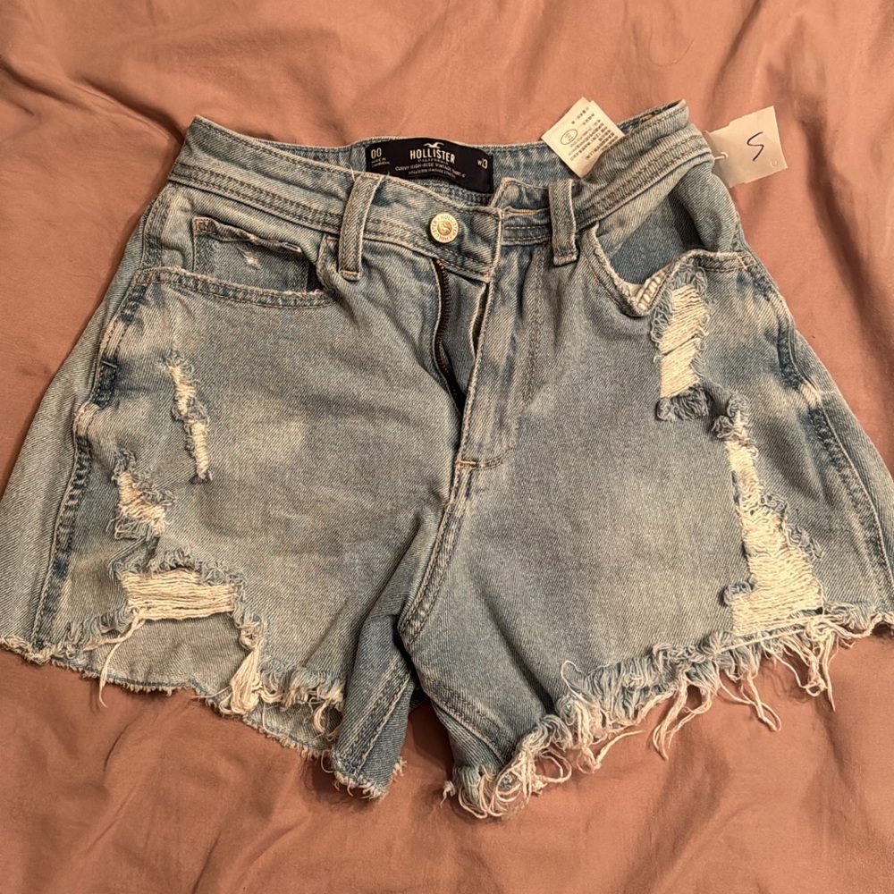 Hollister Jean shorts distressed